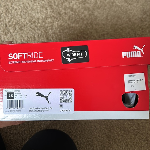 Black Pumas - Picture 3 of 3